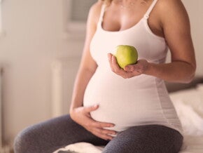 Cinco consejos para comer bien durante el embarazo
